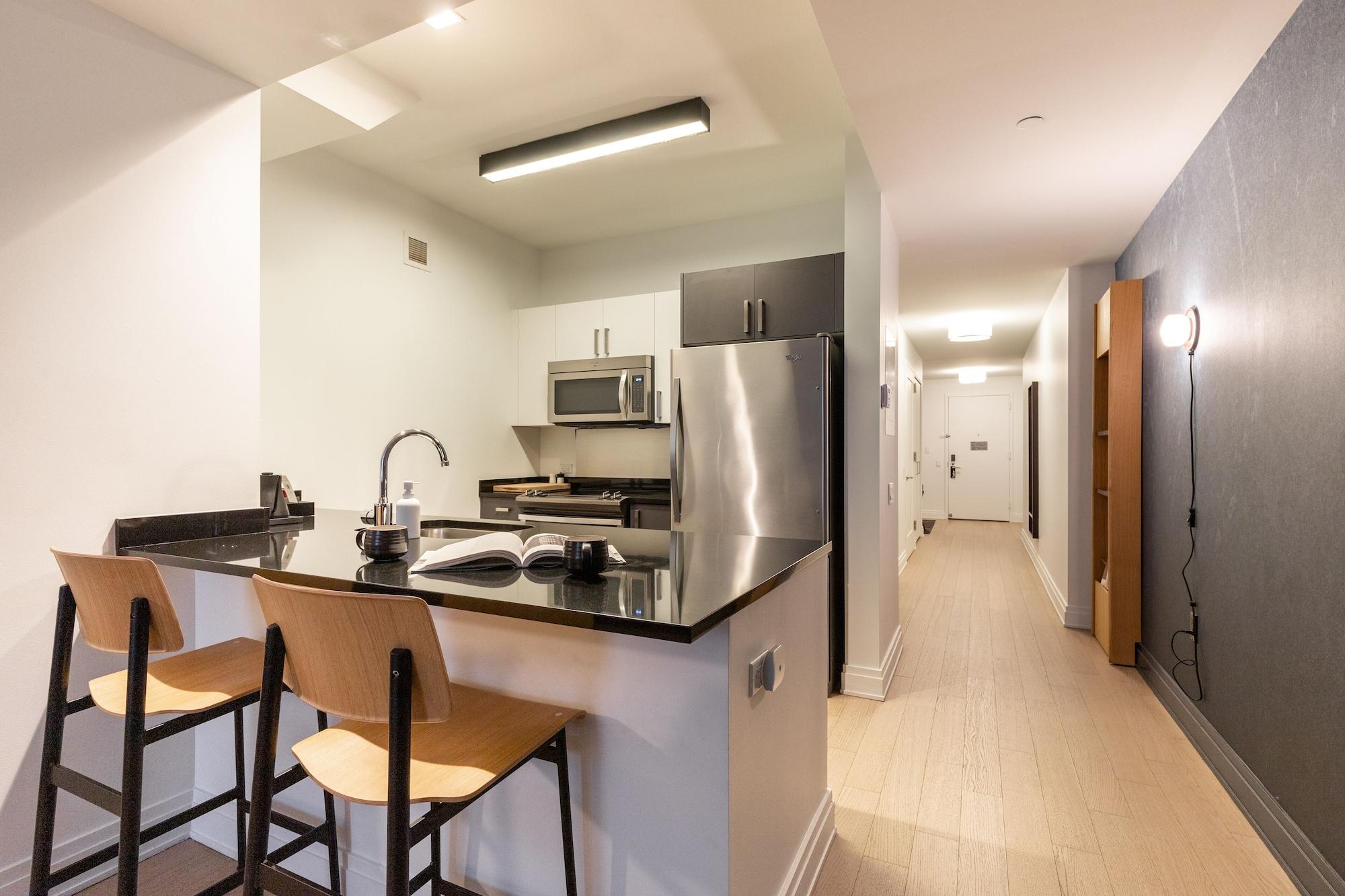 Lyric | 70 Pine Nyc Aparthotel