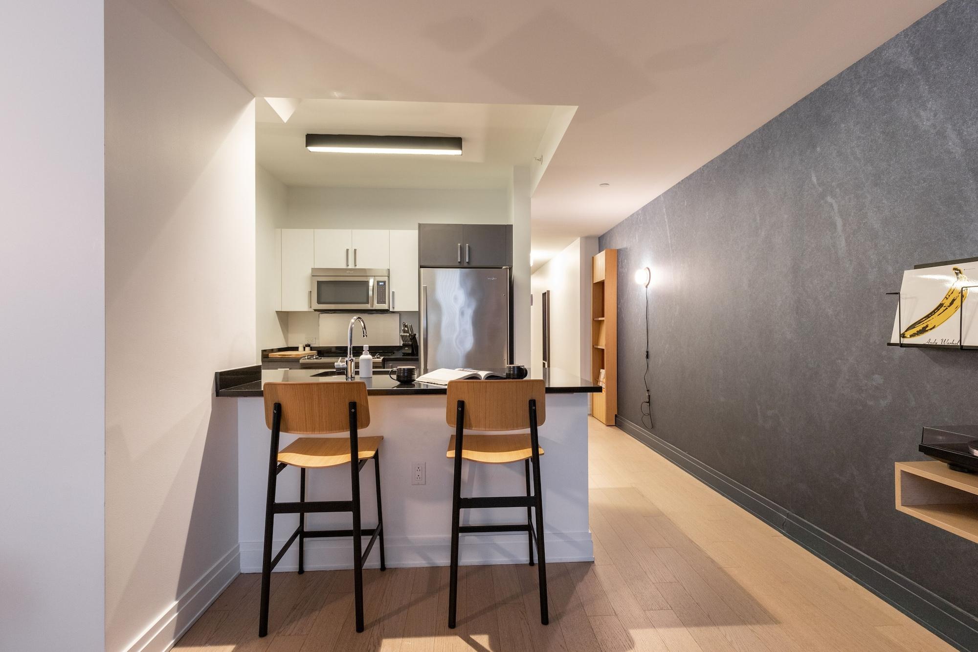 Lyric | 70 Pine Nyc Aparthotel New York